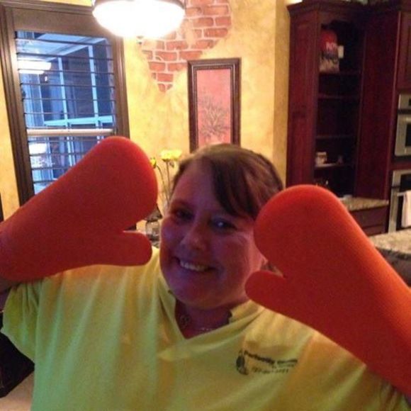 Meet your Posher, Jo - Picture 1 of 1